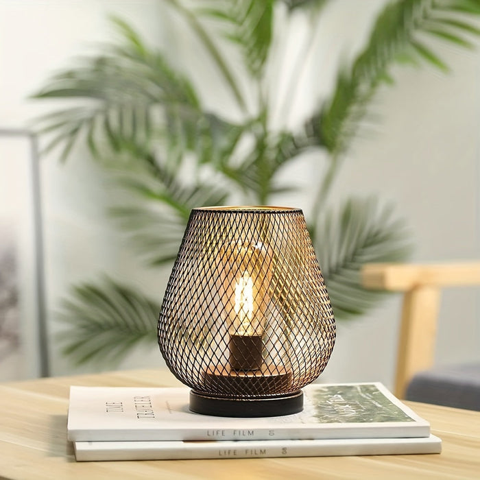 Industrielt Metal Bordlampe Sæt med Mesh-finish og Varmt Lys