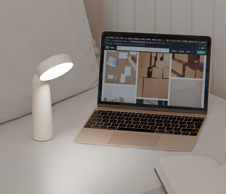 Genopladelig Svampelampe i Aluminium med Varm LED Belysning