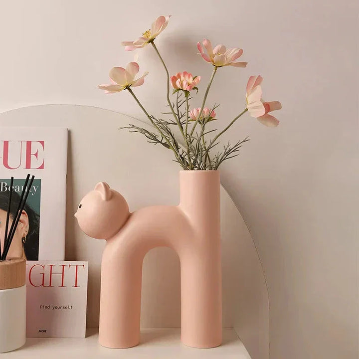 Matte Keramisk Kat Vase med U-Formet Design