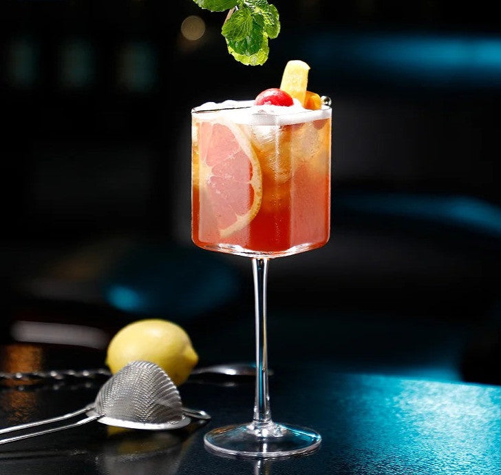 Firkantede Highball Glas i Krystal - Elegant Design med Sikkert Greb