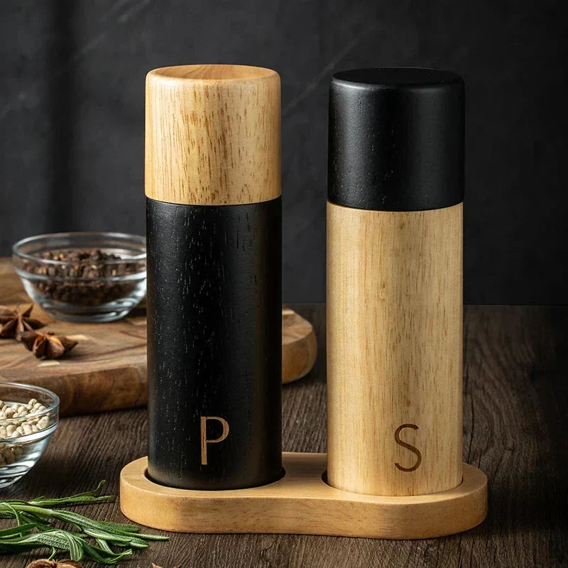 Elegant Træsalt- og Peberkværn med Justerbar Keramisk Kværn