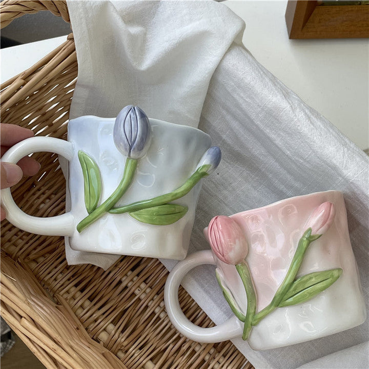 Håndmalet Keramisk Kaffe Kop med Blomsterdesign