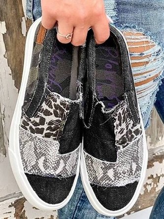 Maria | Dame Sneakers med lav skaft og patch-design