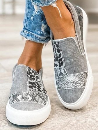Maria | Dame Sneakers med lav skaft og patch-design