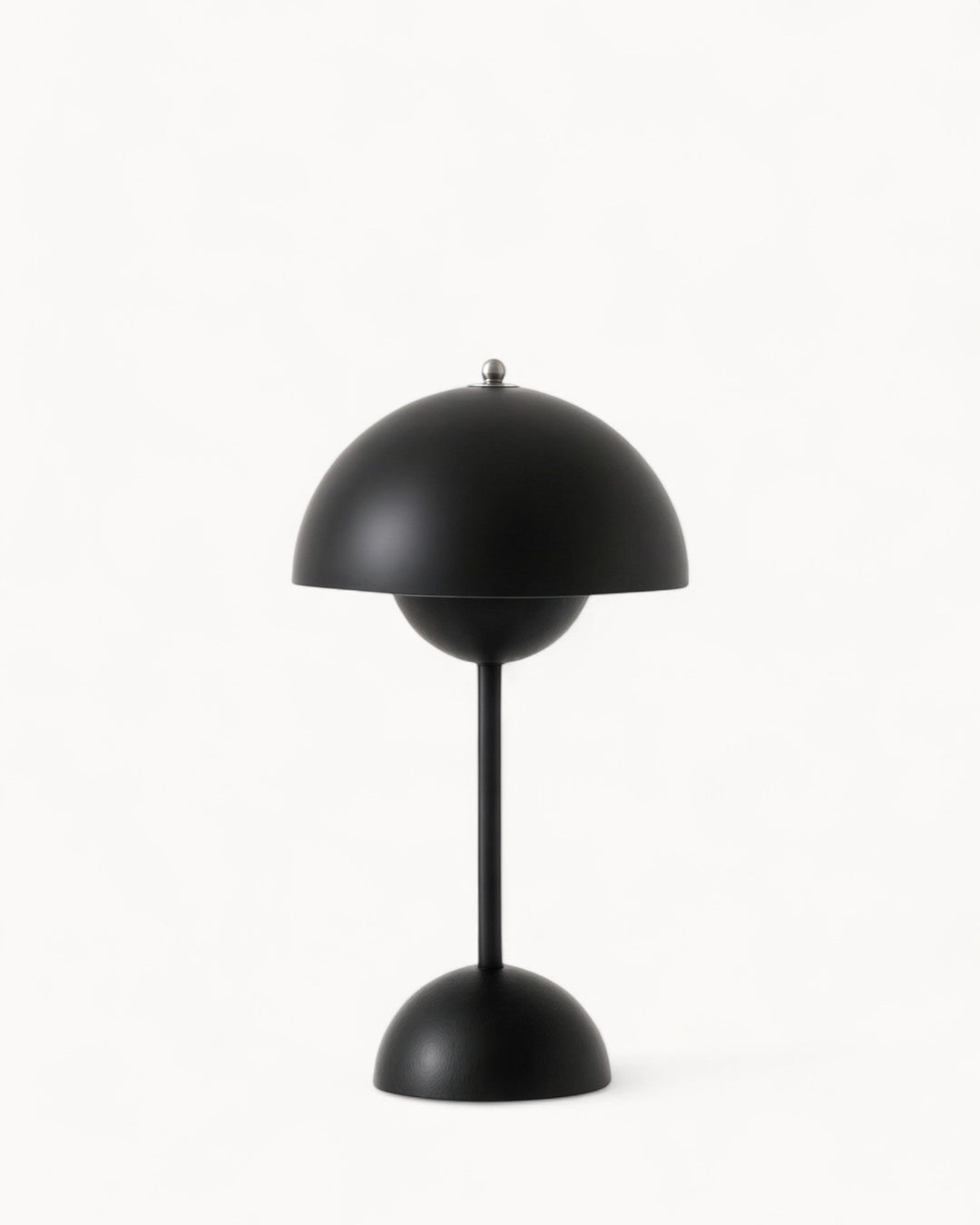 Dæmpbar Skandinavisk Metal LED Bordlampe i Mat Sort