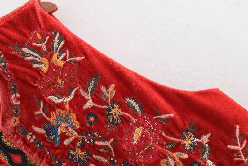 Velora™ | Floral Velvet Boho Vest