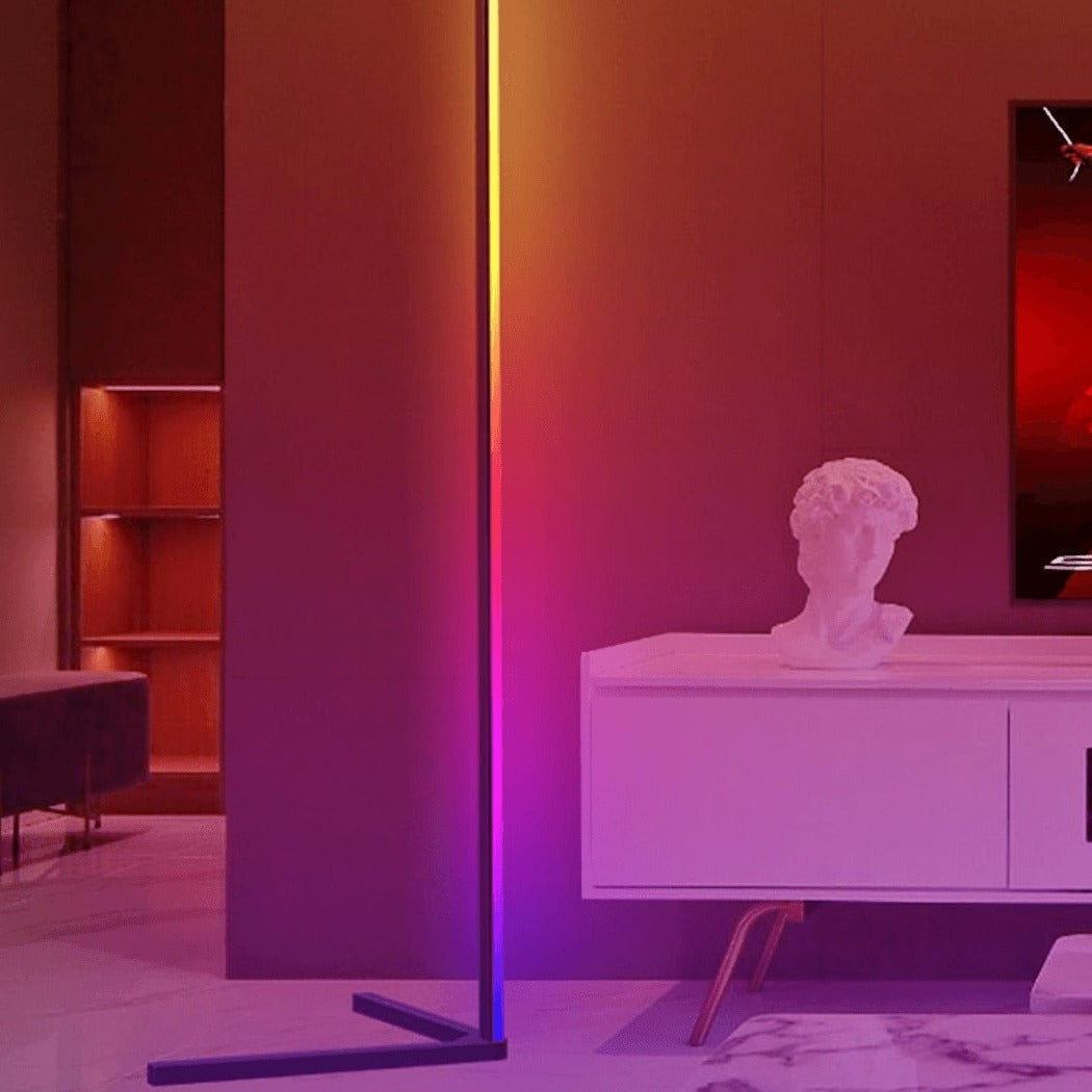 Moderne LED Gulvlampe med RGB Farvejustering og Fjernbetjening