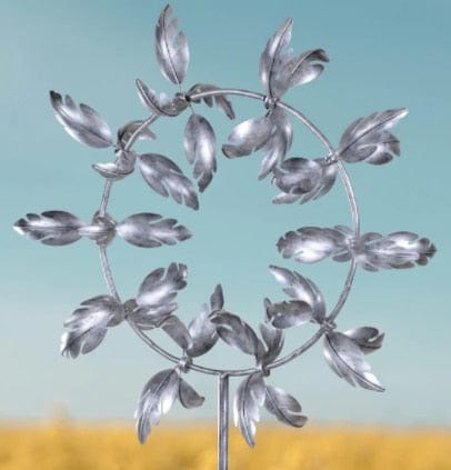 Solenergi Metal Vindmølle med LED-lys og Farverige Blade
