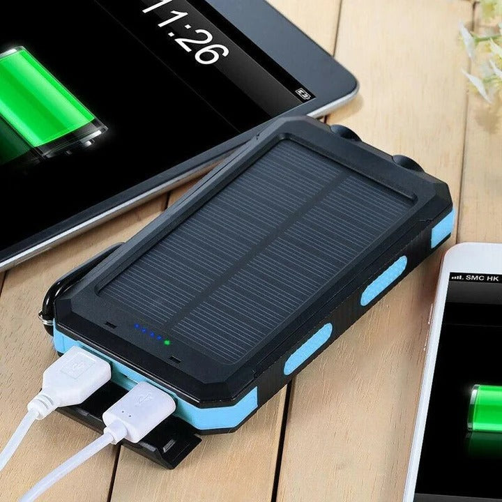 Vandtæt 30.000mAh Solenergi Power Bank med Flere USB-porte
