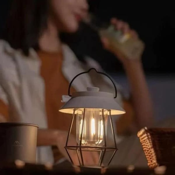Genopladelig Trådlampe til Udendørs Brug med Justerbar Farvetemperatur