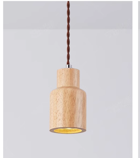 Minimalistisk Træ Pendel i Skandinavisk Design