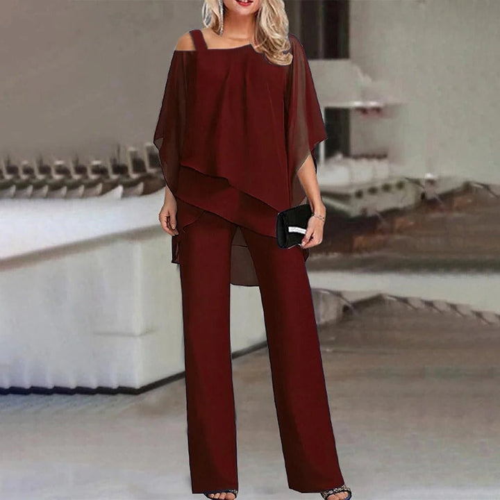 Celeste | Kvinders Chiffon Overlay Jumpsuit med Kold Skulder og Bred Ben