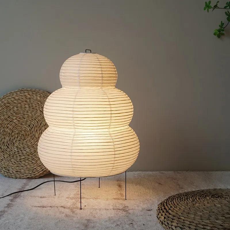 Japansk Snemand Bordlampe i Hvidt Papir