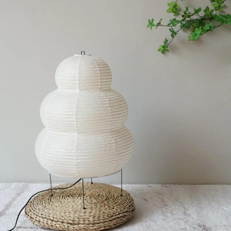 Japansk Snemand Bordlampe i Hvidt Papir