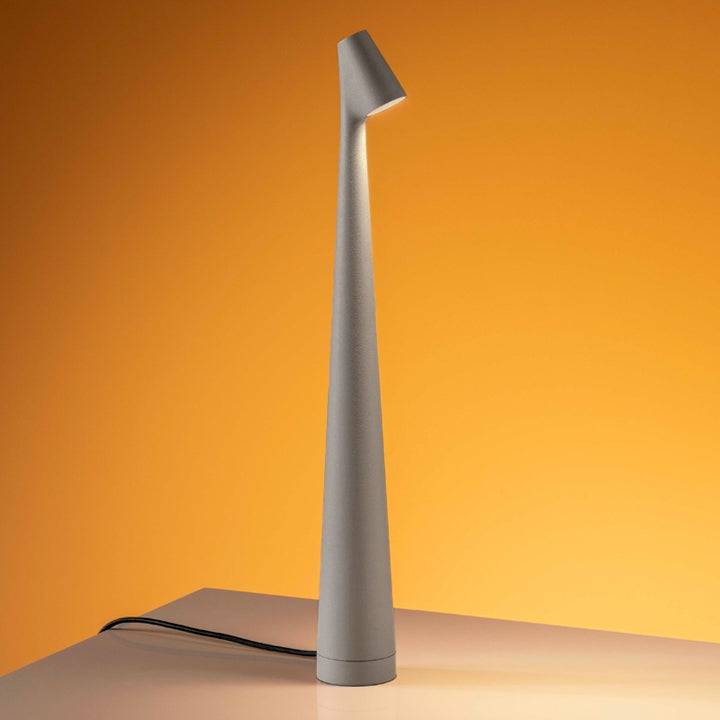 Justerbar Trådlampe i Aluminium med Dæmpning