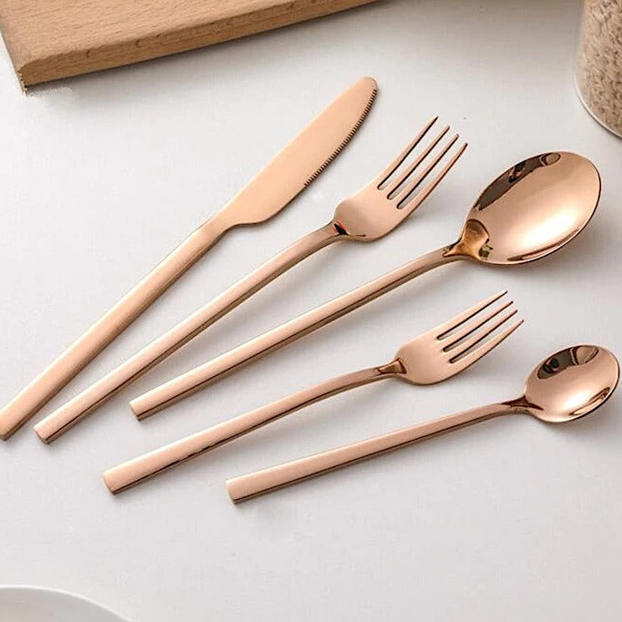 30-delt Elegant Bestik i Rustfrit Stål - Guld, Sort, Sølv, Roséguld