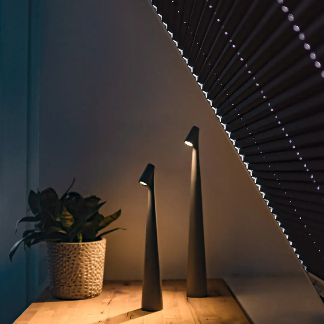 Trådløs LED Bordlampe med Touch Dæmper og USB Opladning
