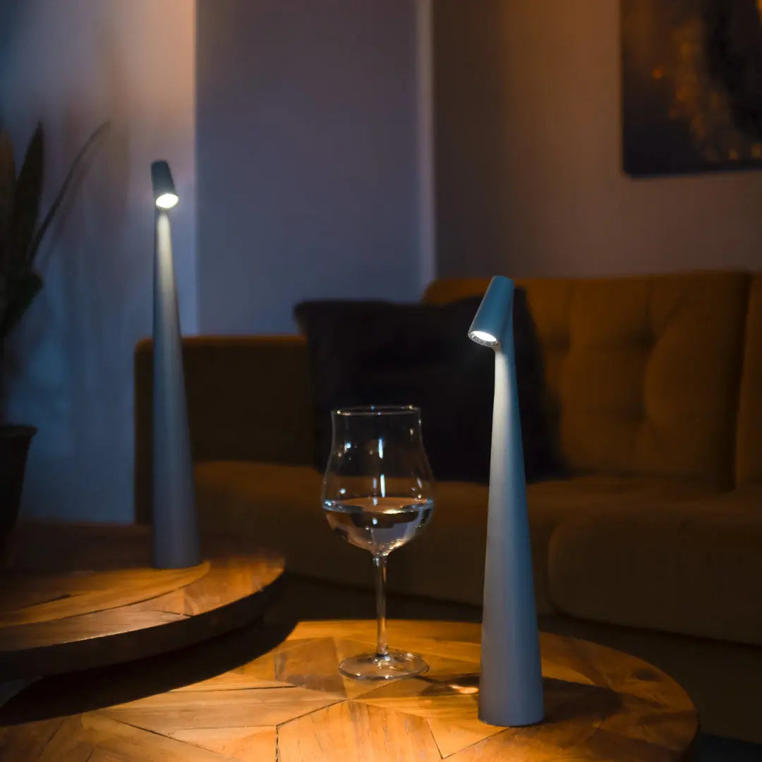 Trådløs LED Bordlampe med Touch Dæmper og USB Opladning