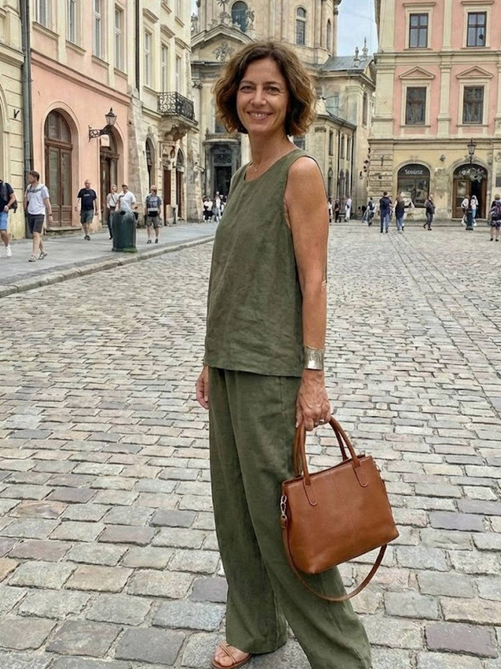 Olivia | Kvinders ærmeløs tanktop og bukser med bred ben