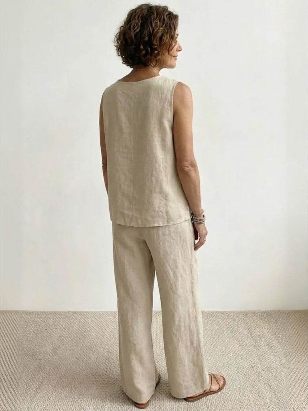 Olivia | Kvinders ærmeløs tanktop og bukser med bred ben