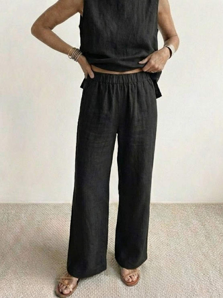 Olivia | Kvinders ærmeløs tanktop og bukser med bred ben