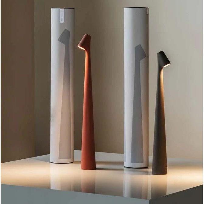 Bærbar Genopladelig LED Bordlampe i Minimalistisk Design