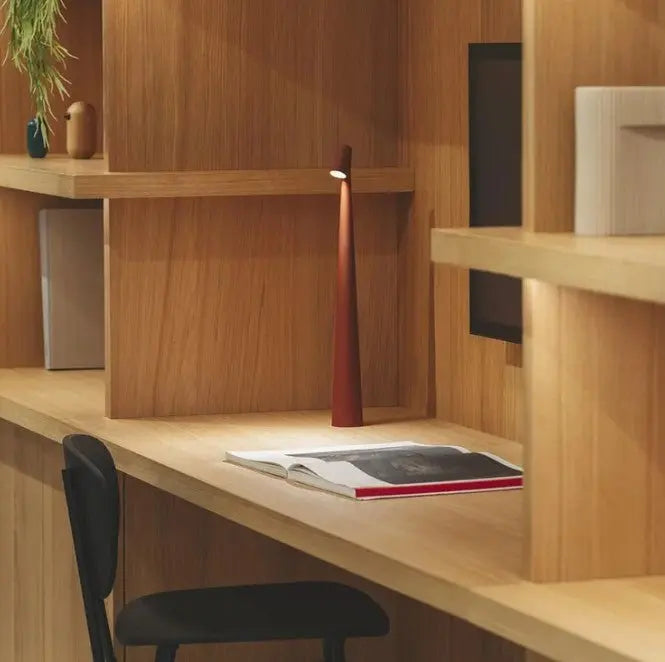 Trådløs LED Bordlampe med Touch Dæmper og USB Opladning
