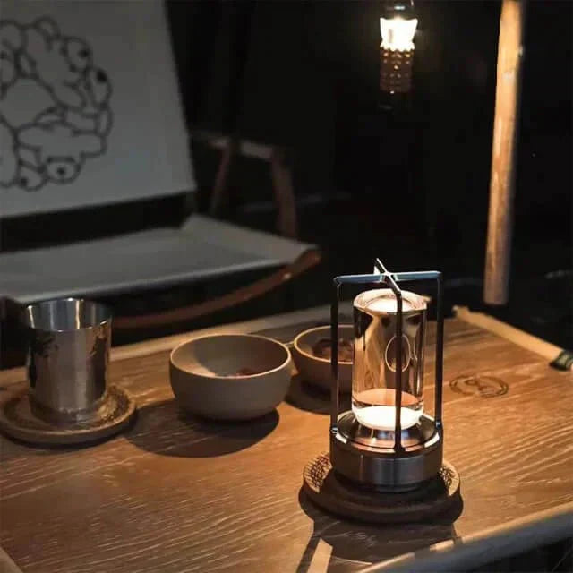 Elegant Touch Control Bordlampe med USB Opladning i Rustfrit Stål og Krystal