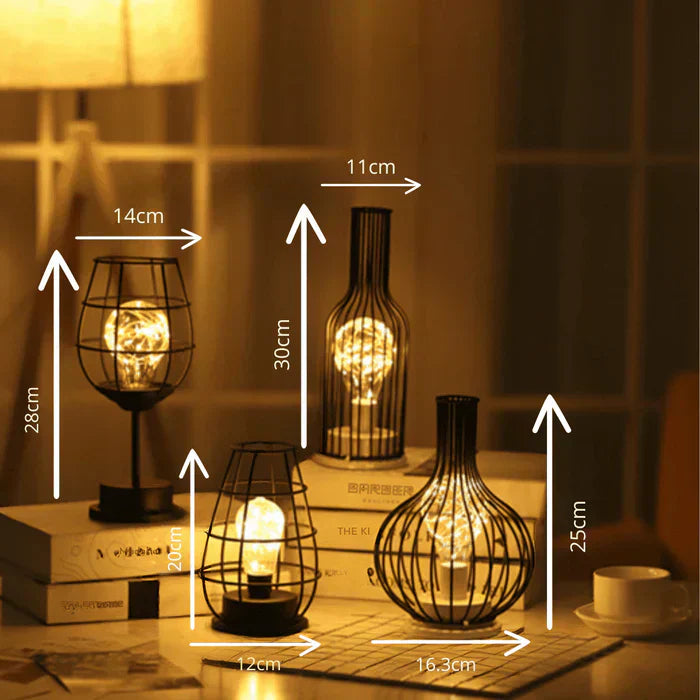 Moderne Sort Bordlampe i Metal og Stof