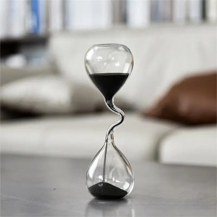 Buet Glas Timeglas med Sort Sand
