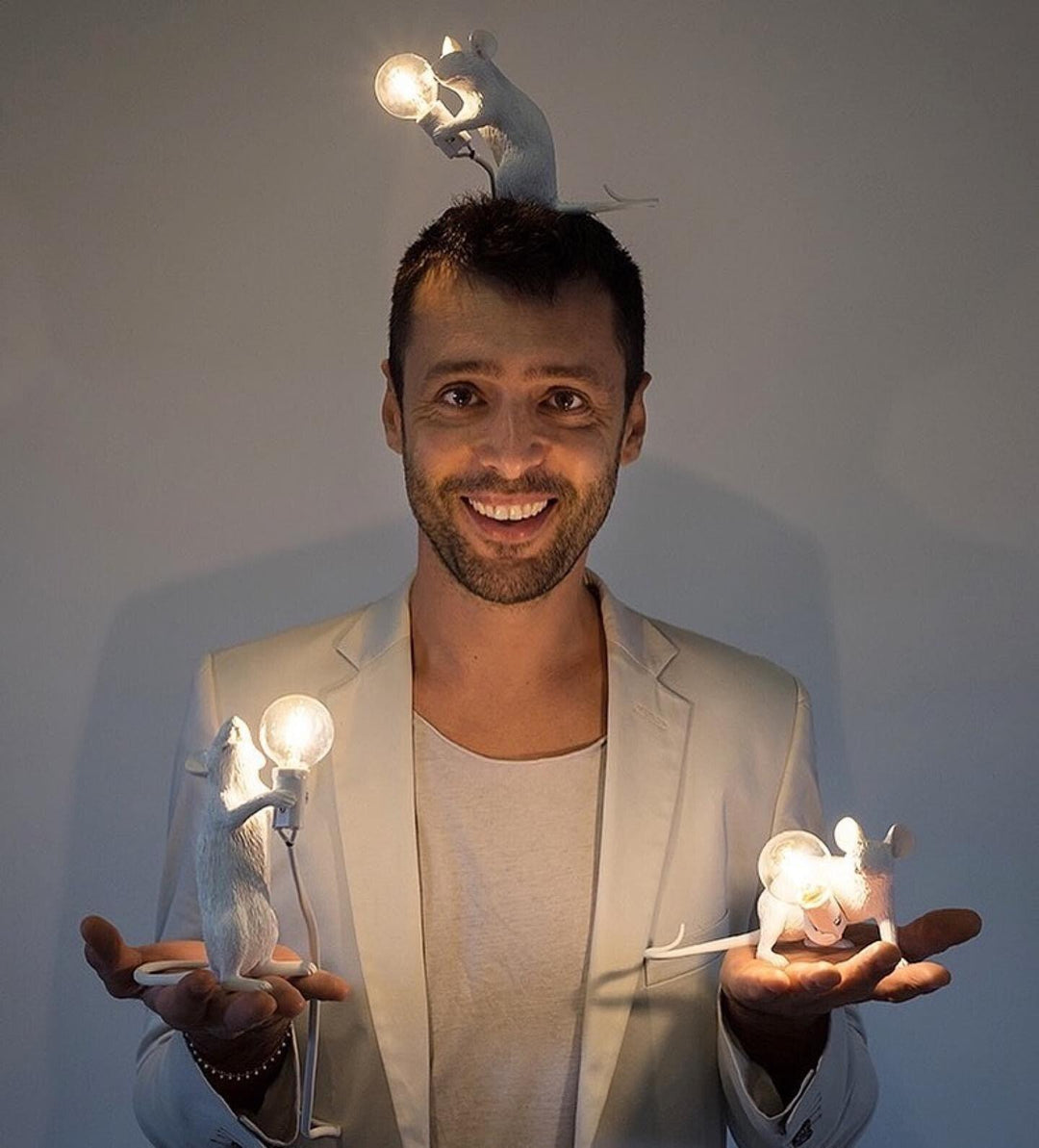 Moderne Mus Bordlampe i Keramik med LED Lys