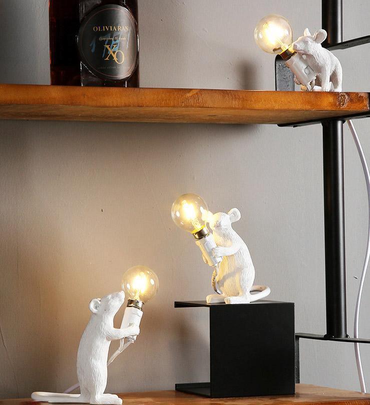 Guld og Hvid Muse Lampe med Unikt Design