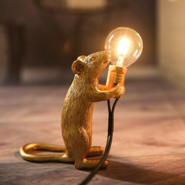 Guld og Hvid Muse Lampe med Unikt Design