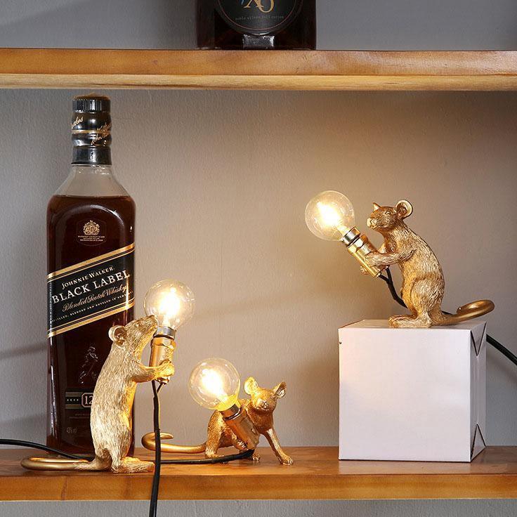 Guld og Hvid Muse Lampe med Unikt Design
