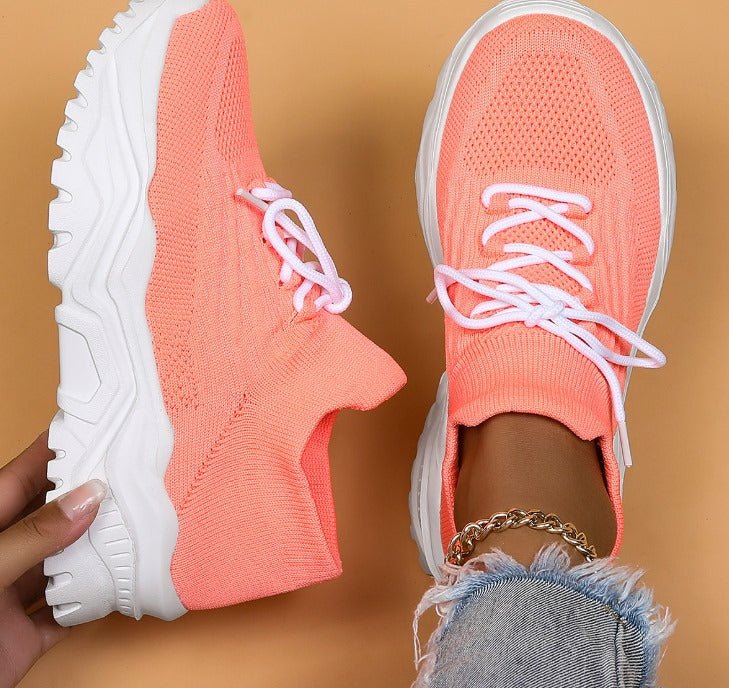 Martina | Damernes Trendy Snørebånd Sneakers med Klodset Sål