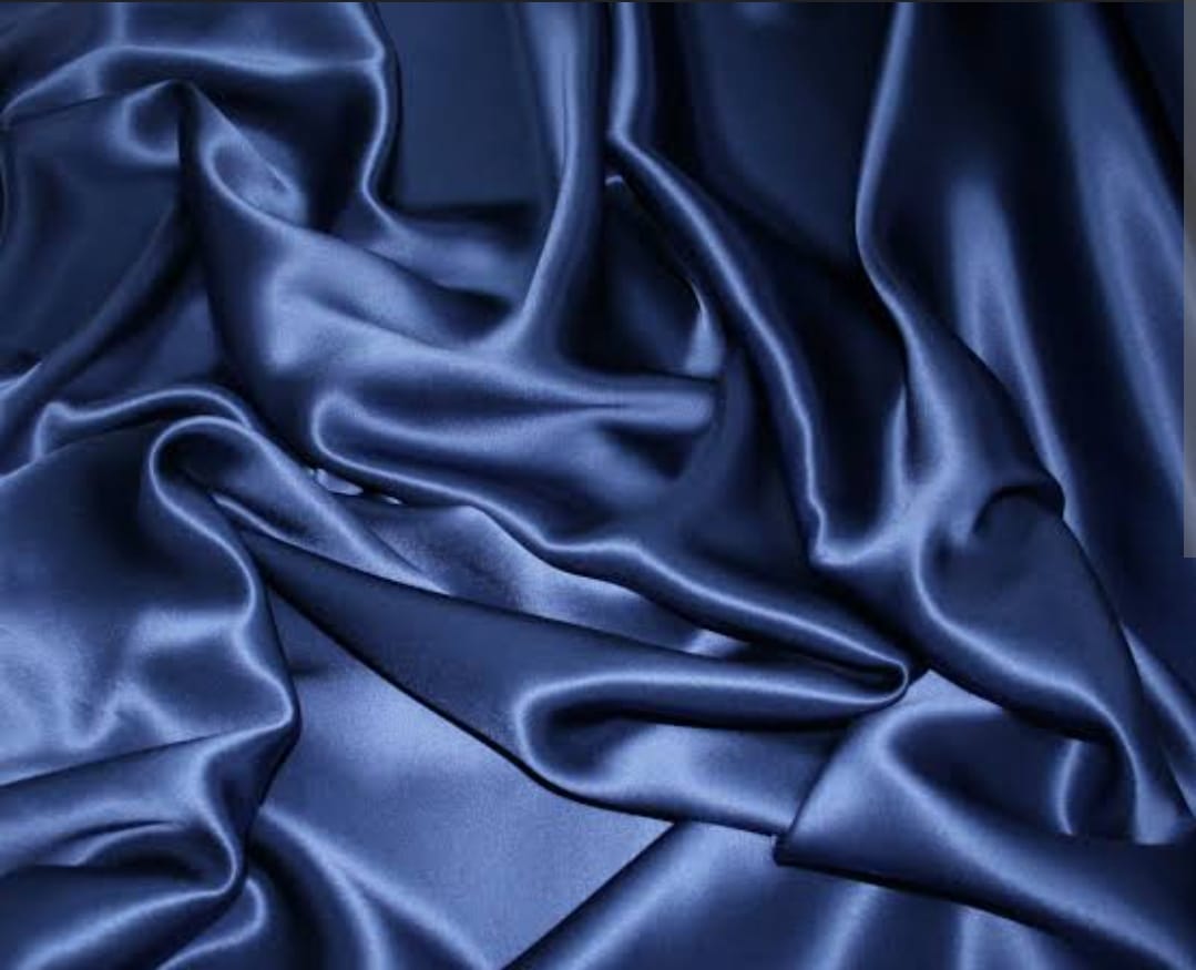 6-delt Silk Microfiber Sengetøjssæt med Dynecover og Pudevar