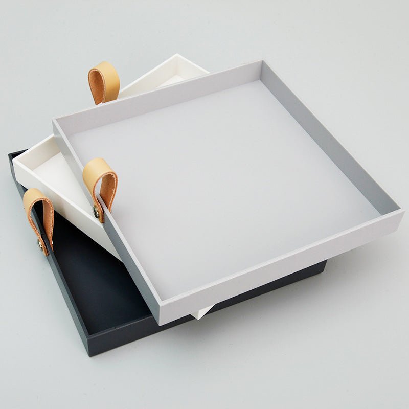 Firkantet Plast Serveringsbakke i Minimalistisk Design