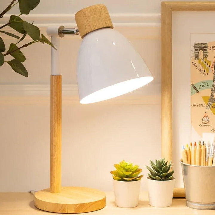 Justerbar Bordlampe i Træ og Metal med Skandinavisk Design