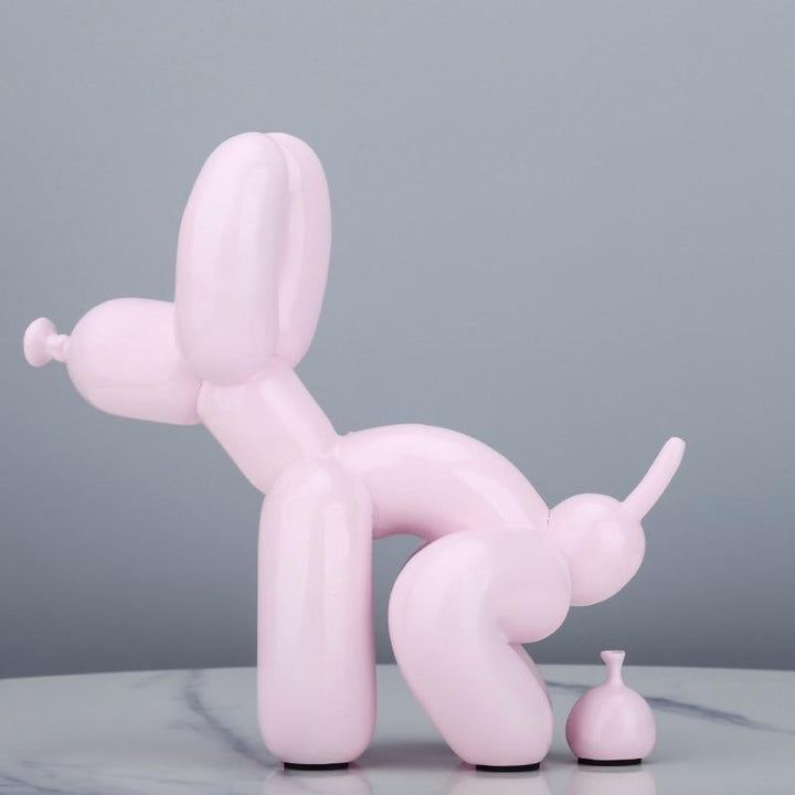 Livagtig Harlekin Hundefigur med Man og Hale