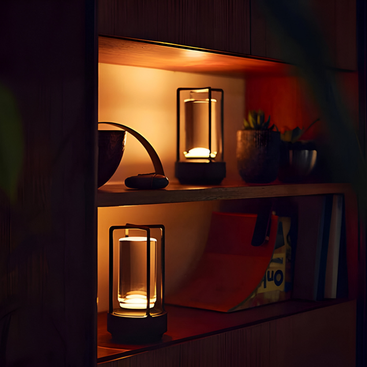Vandtæt Bærbar Bordlampe med Justerbar Lysstyrke og Genopladeligt Batteri