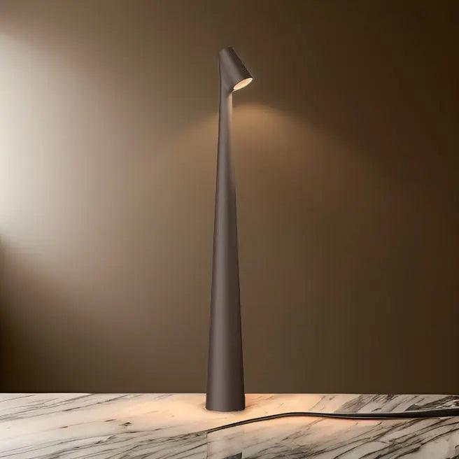 Genopladelig Bærbar Bordlampe i Moderne Farver