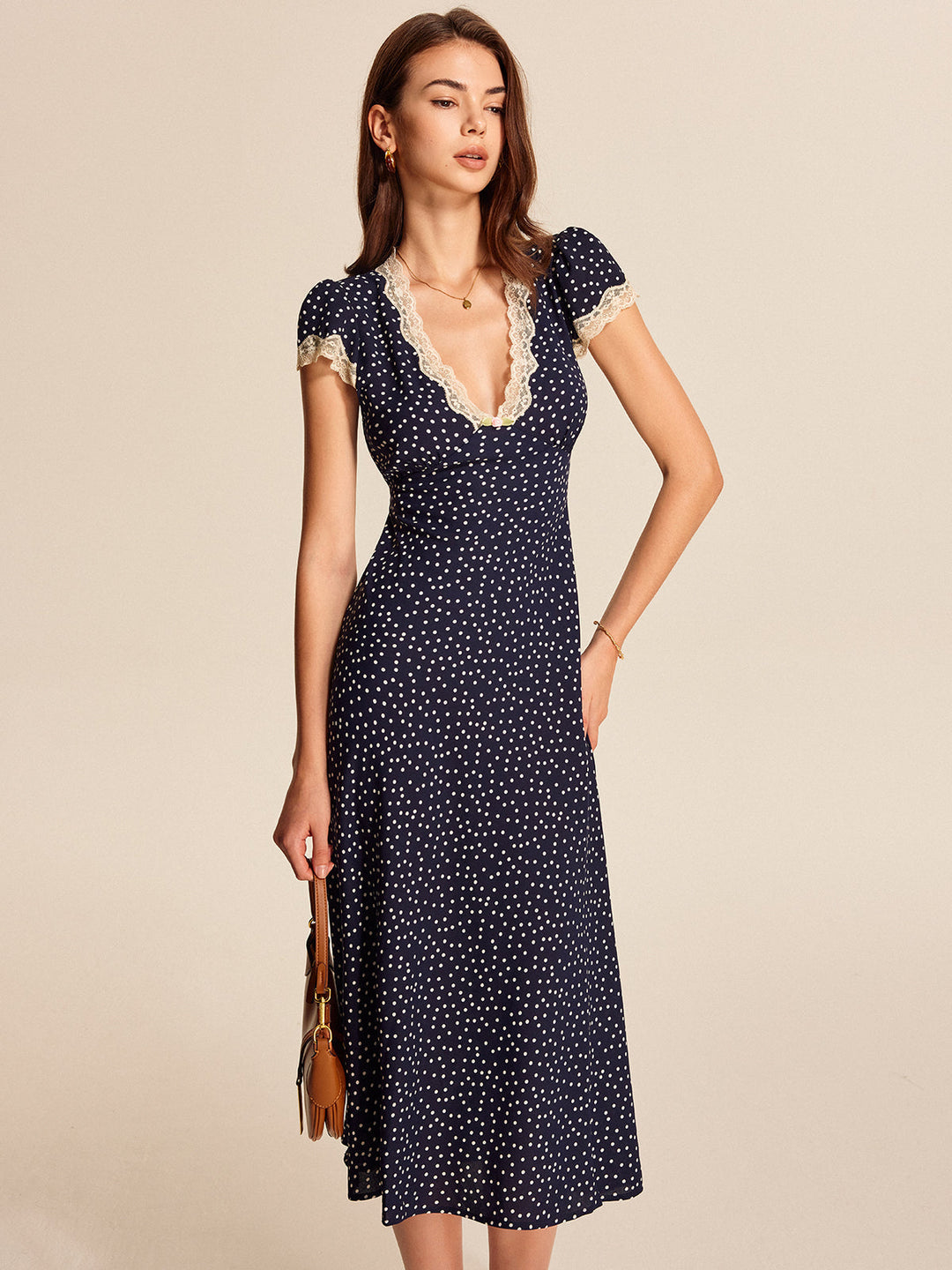 Colette | Kvinders Polka Dot Blonde Trim V-Hals Kappeærme Midi Kjole