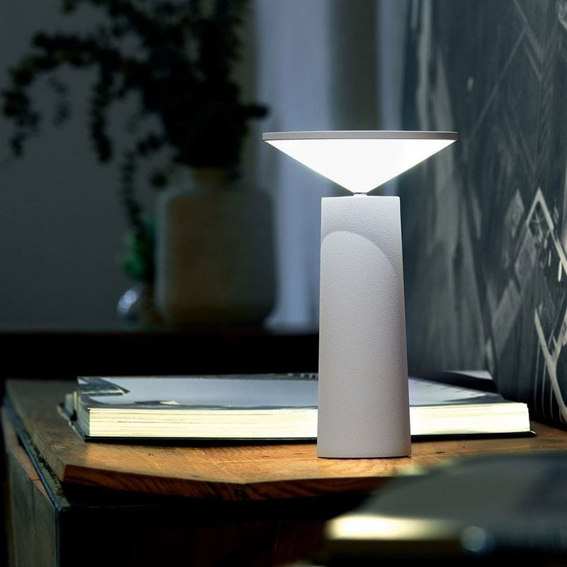 Dimmbar Bærbar Bordlampe med Justerbart Hoved og Genopladeligt Design