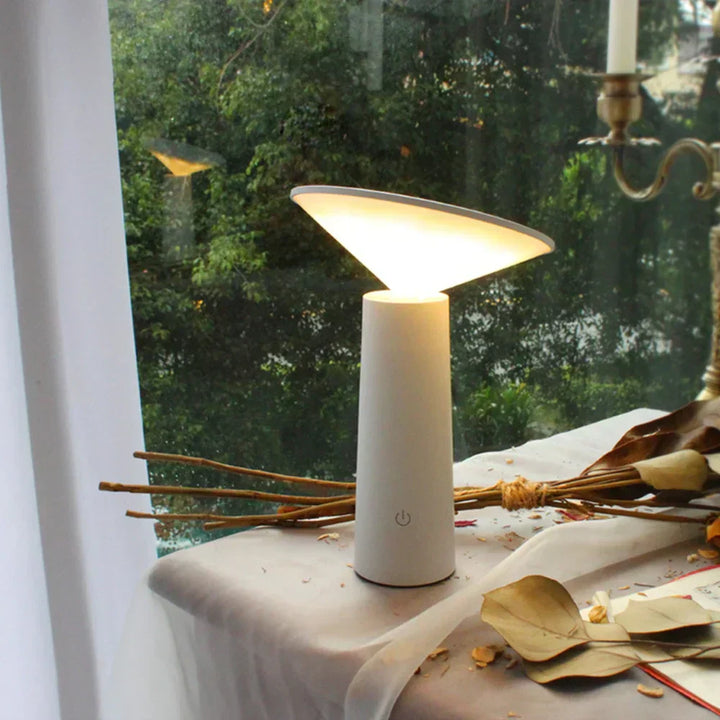 Dimmbar Bærbar Bordlampe med Justerbart Hoved og Genopladeligt Design