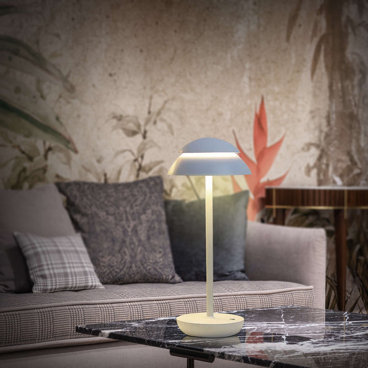 Berøringsstyret Genopladelig LED Bordlampe i Moderne Design