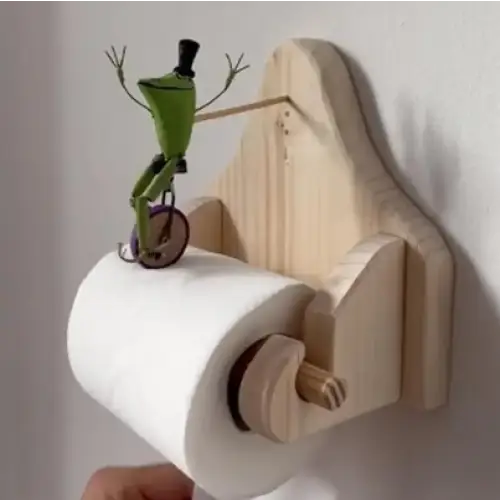 Sjov Frø Toiletpapirholder i Miljøvenligt Træ
