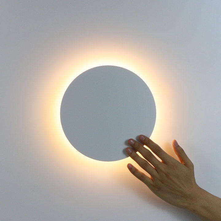 Moderne Touch LED Væglampe i Jern med Akrylskærm
