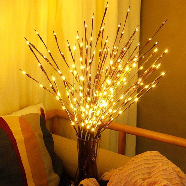 Naturinspireret Gren Bordlampe med LED Belysning
