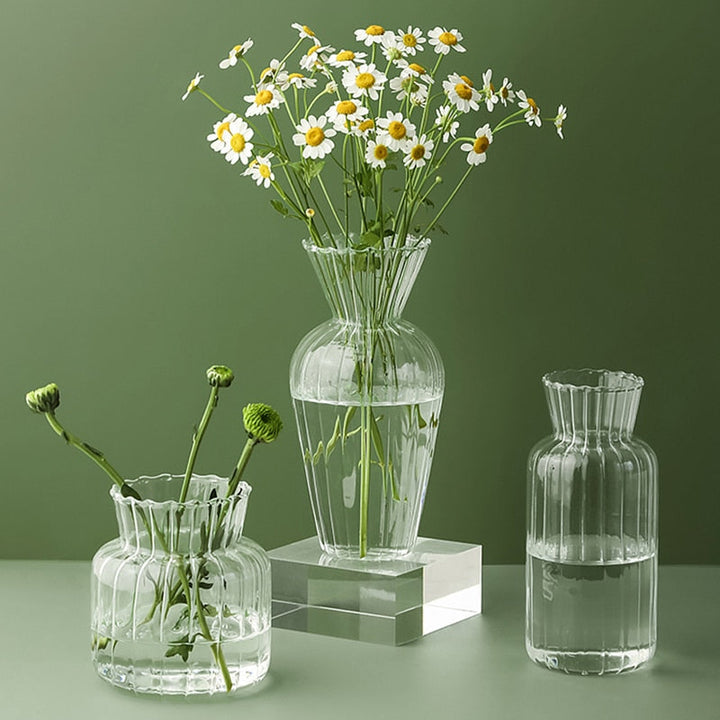 Tekstureret Glasvase med Petal Design