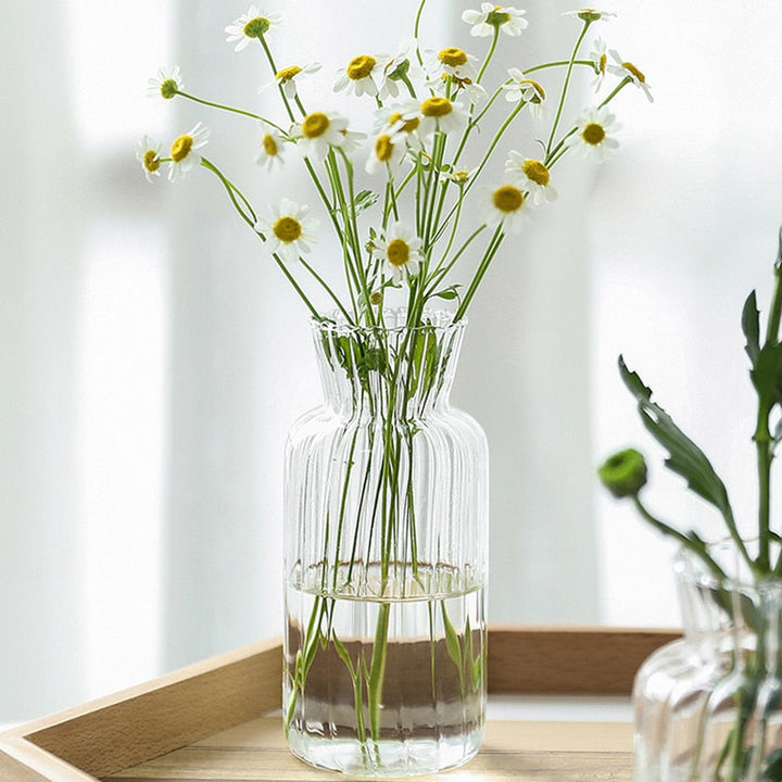 Tekstureret Glasvase med Petal Design